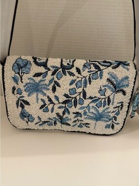 TOILE BLUE AND WHITE BEADED BAG VIRAL TIKTOK NWT Made In India Glass Beads